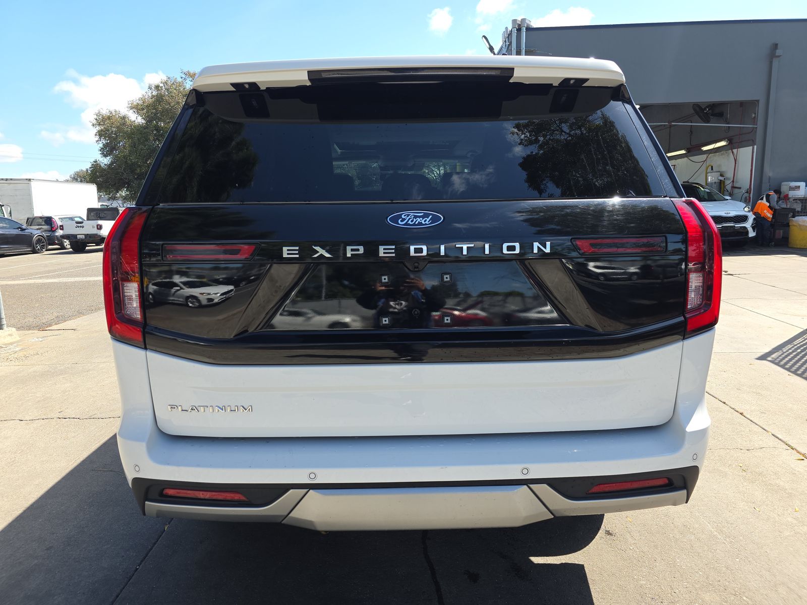 FORD EXPEDITION - 6