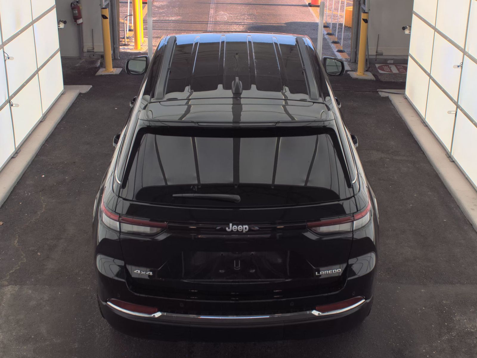 JEEP LAREDO - 7