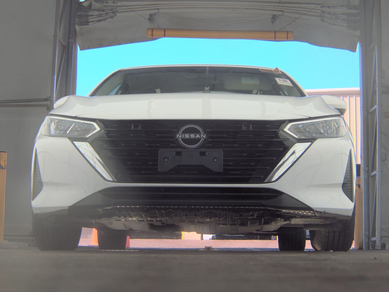 NISSAN SENTRA - 4