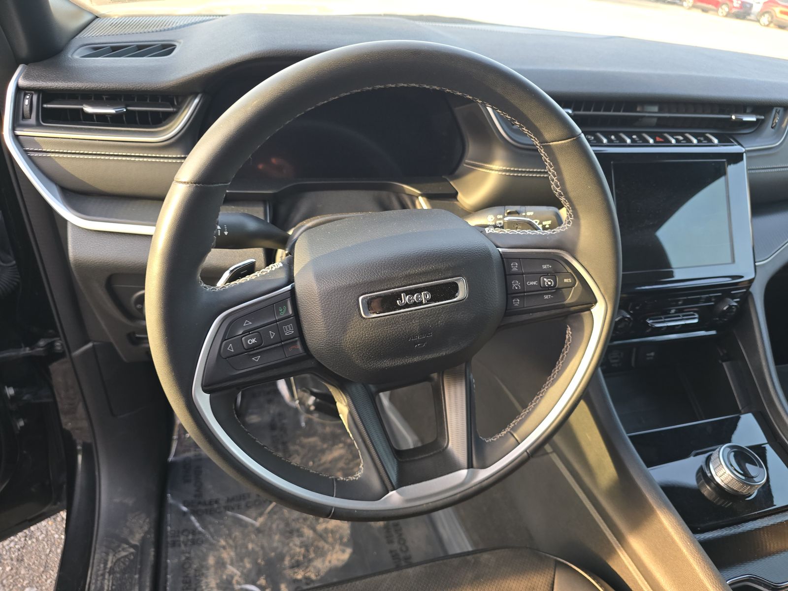2024 Jeep Grand Cherokee L Altitude AWD