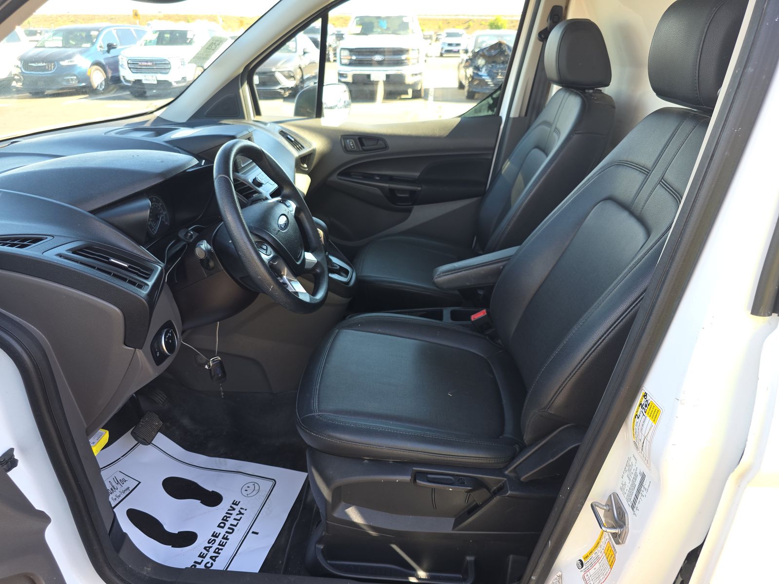 FORD TRANSIT CONNECT - 8