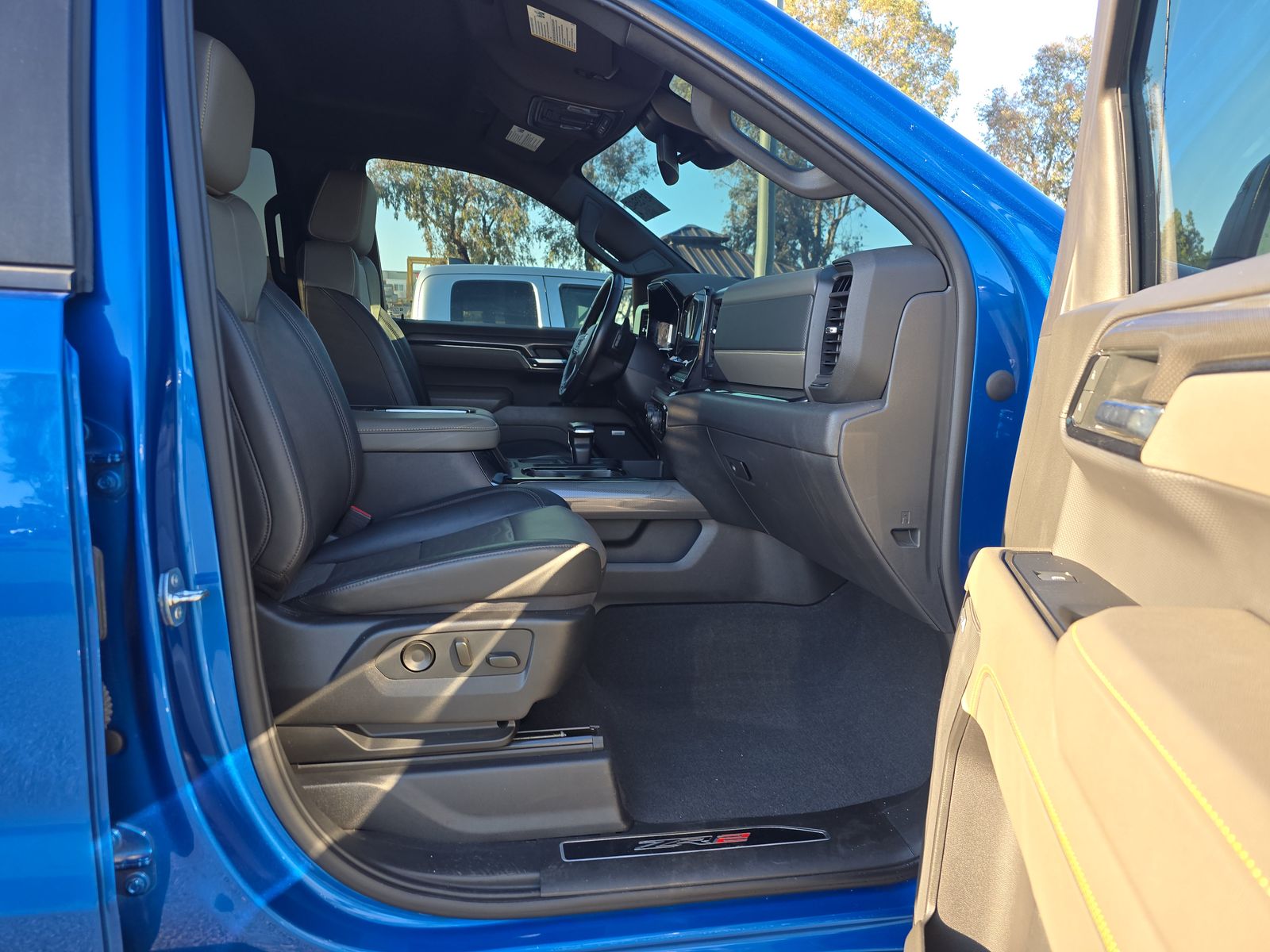 CHEVROLET SILVERADO - 9