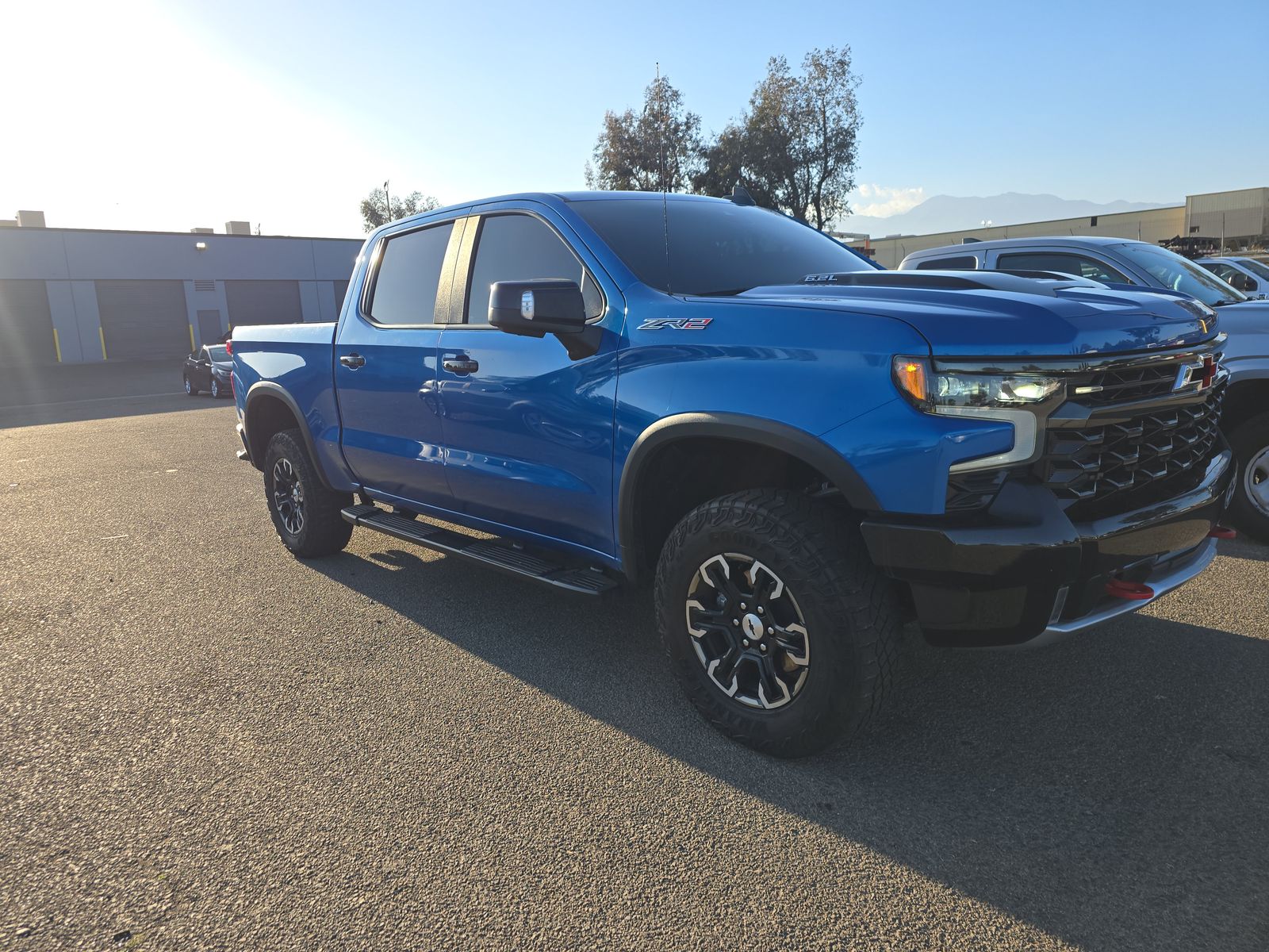 CHEVROLET SILVERADO - 4