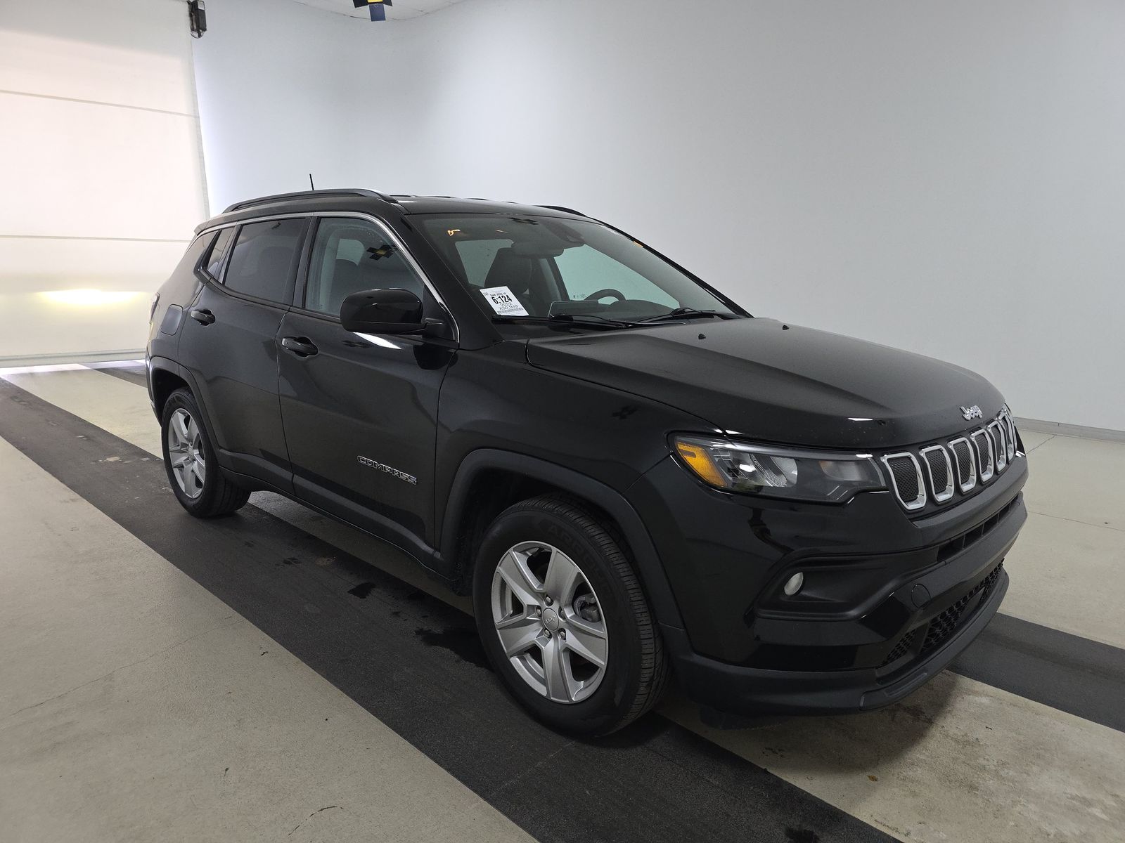 JEEP LATITUDE - 4