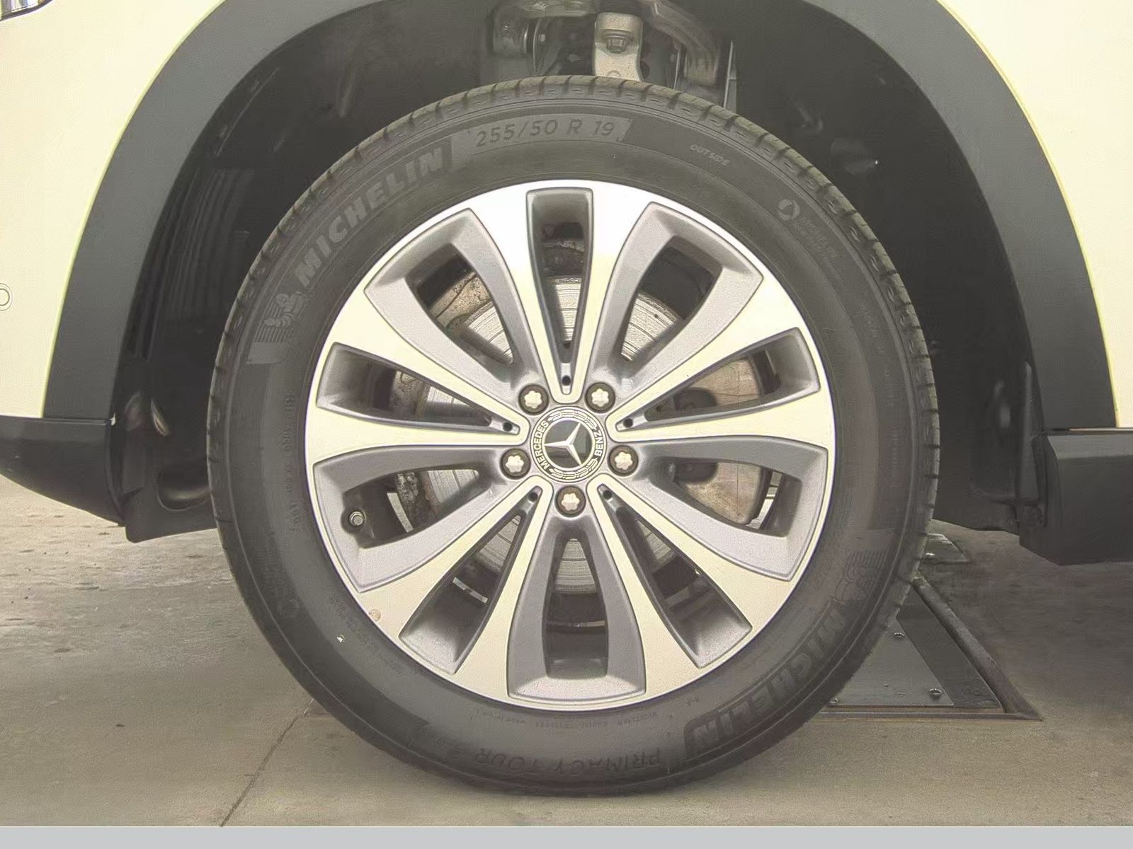 MERCEDES-BENZ GLE-CLASS - 10