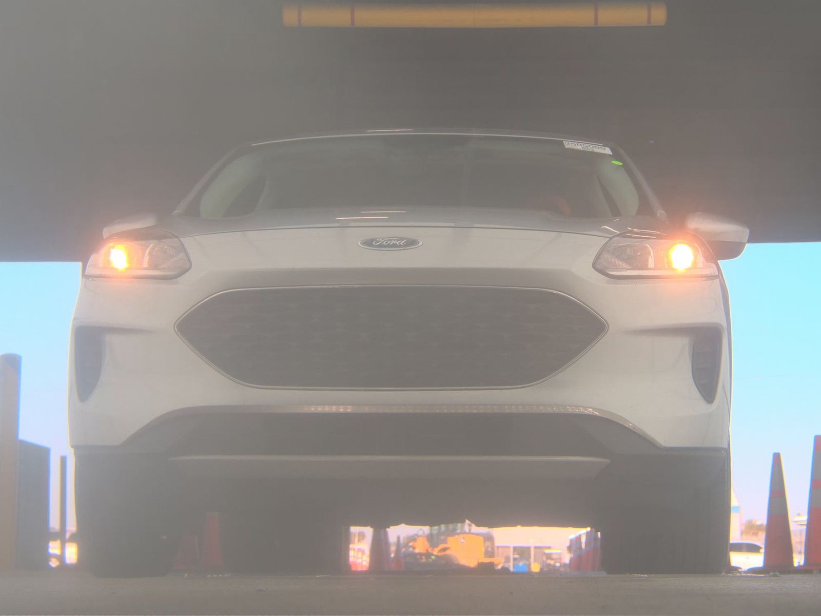 FORD ESCAPE - 4