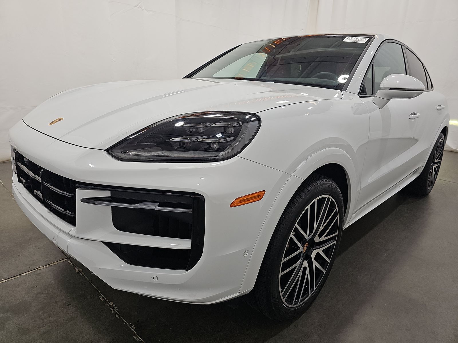 PORSCHE CAYENNE - 1