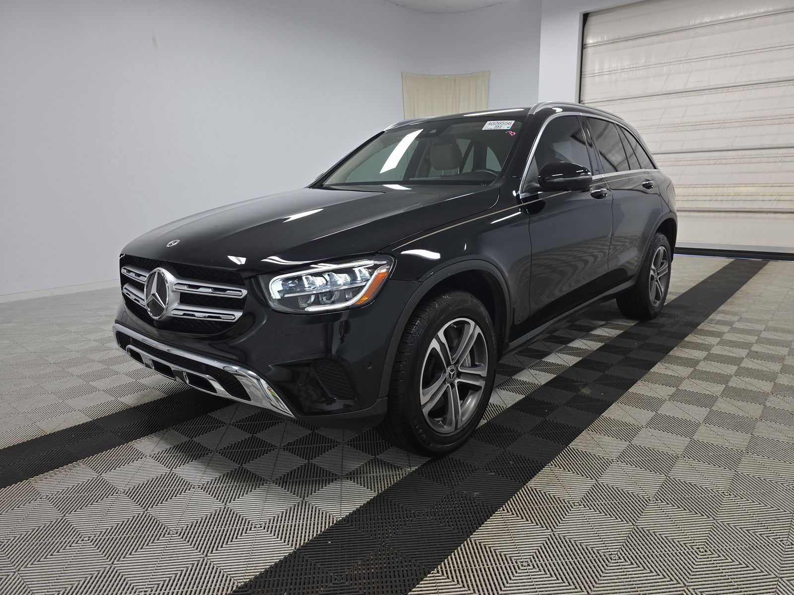 MERCEDES-BENZ GLC-CLASS - 1
