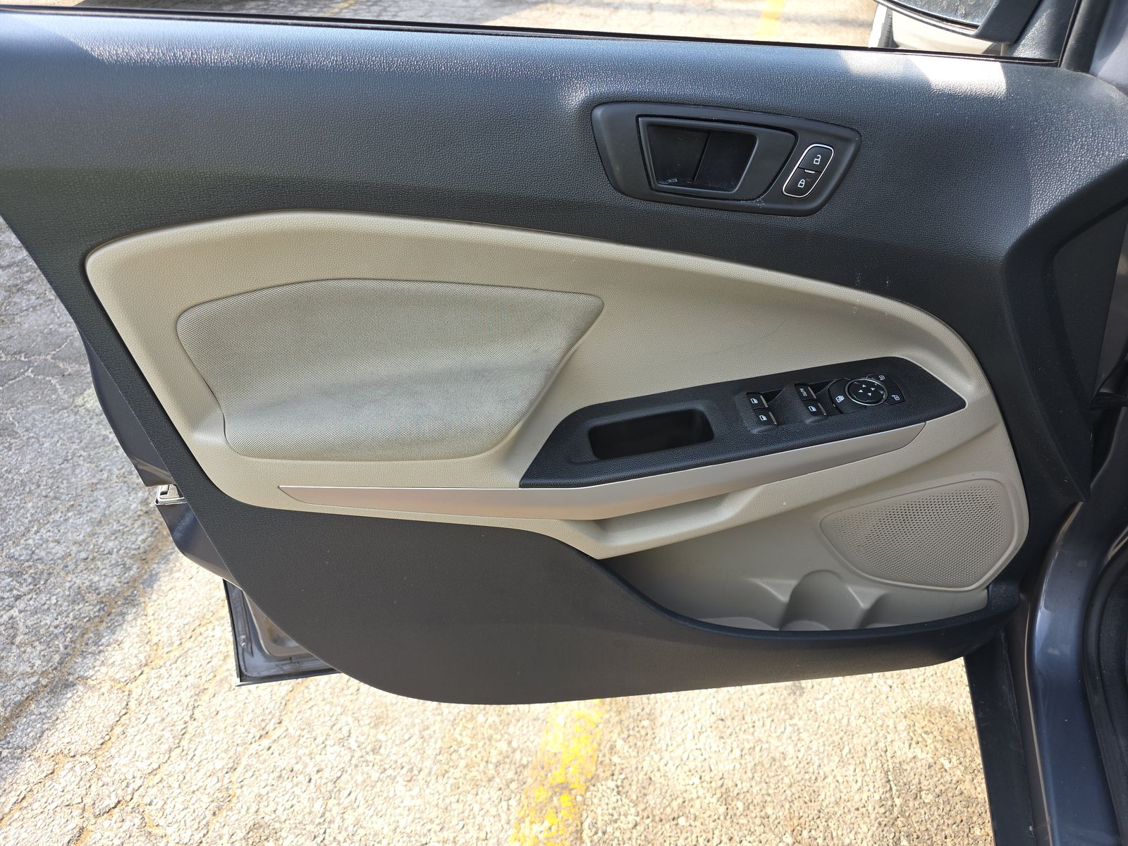 FORD ECOSPORT - 10