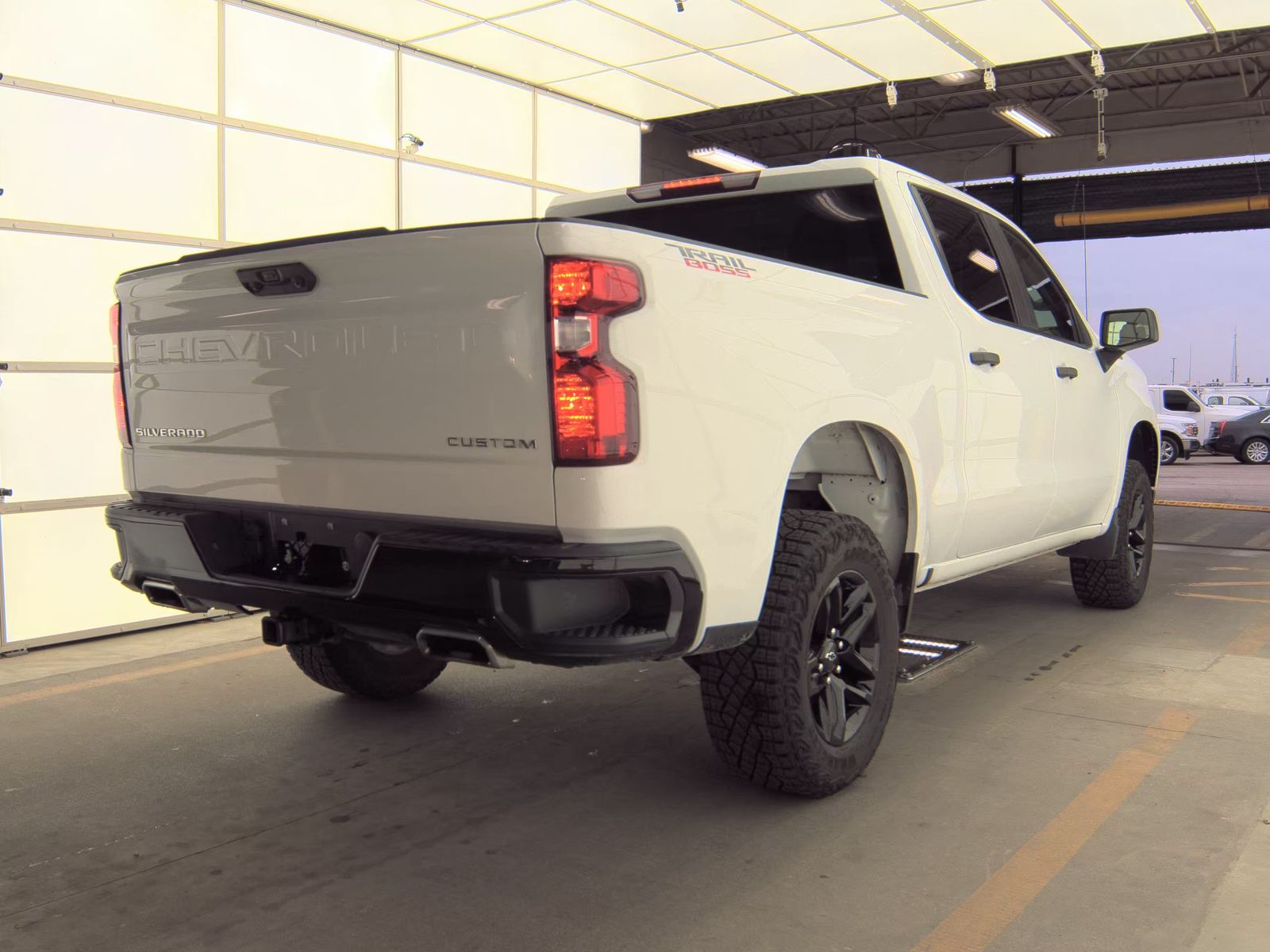 CHEVROLET SILVERADO - 6