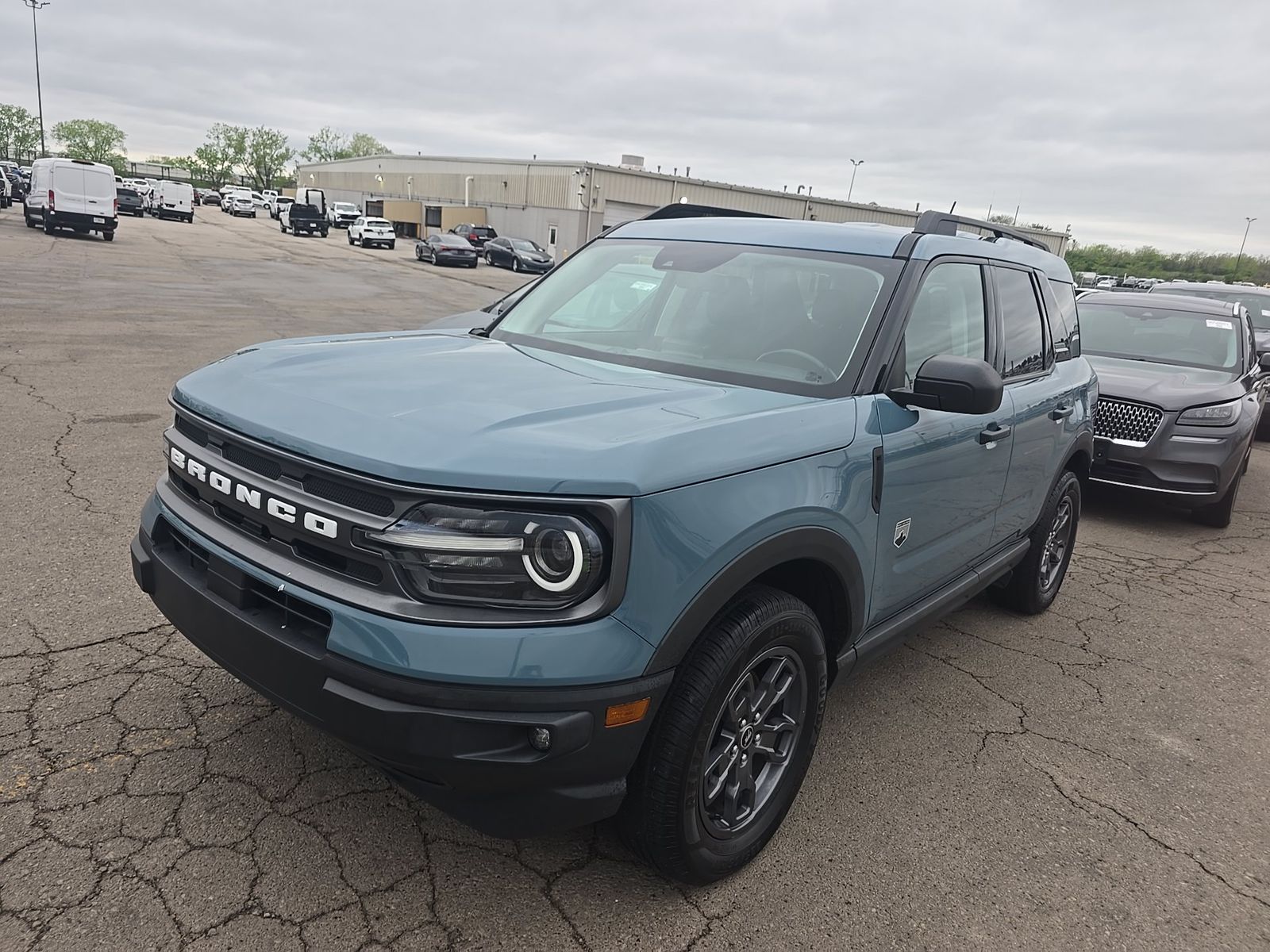 FORD BRONCO - 1