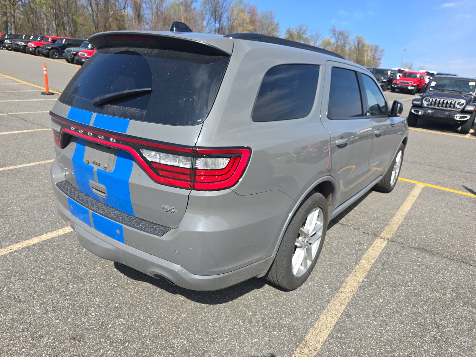 DODGE CHALLENGER - 5