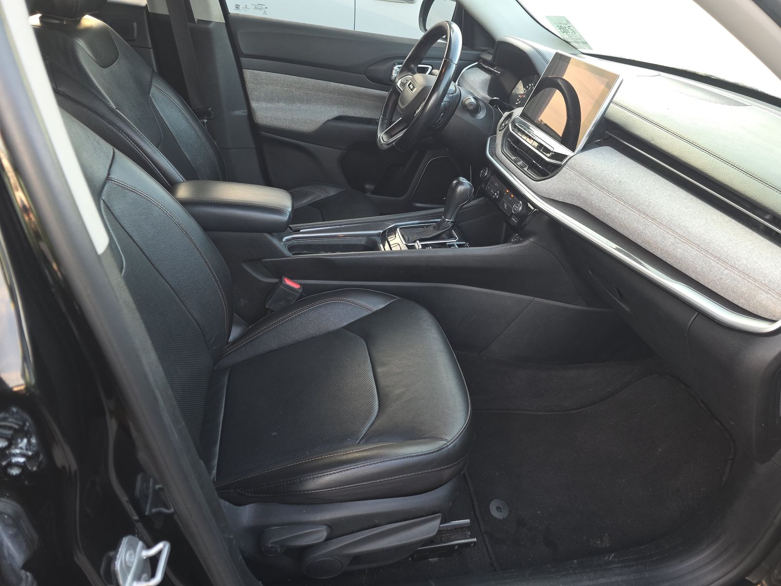 JEEP LATITUDE LUX - 9