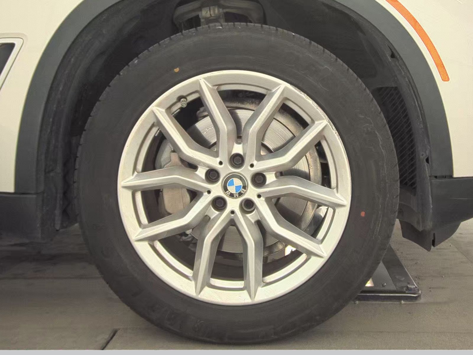 2020 BMW X5 xDrive40i AWD