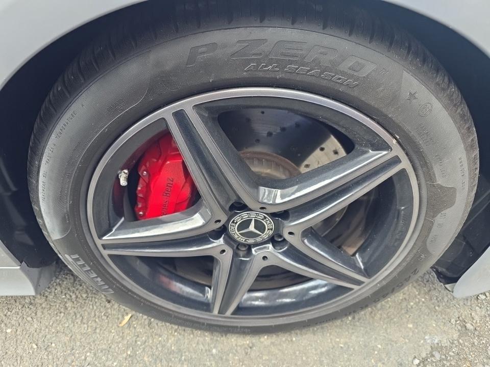 MERCEDES-BENZ E-CLASS - 10