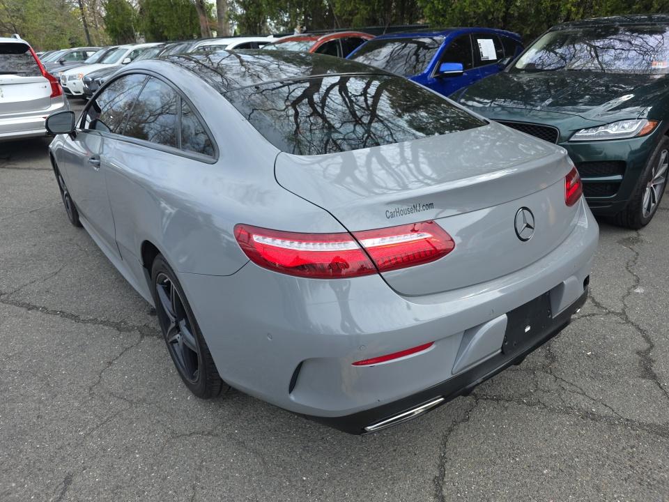 MERCEDES-BENZ E-CLASS - 7