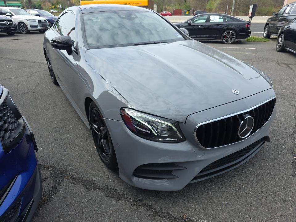 MERCEDES-BENZ E-CLASS - 4