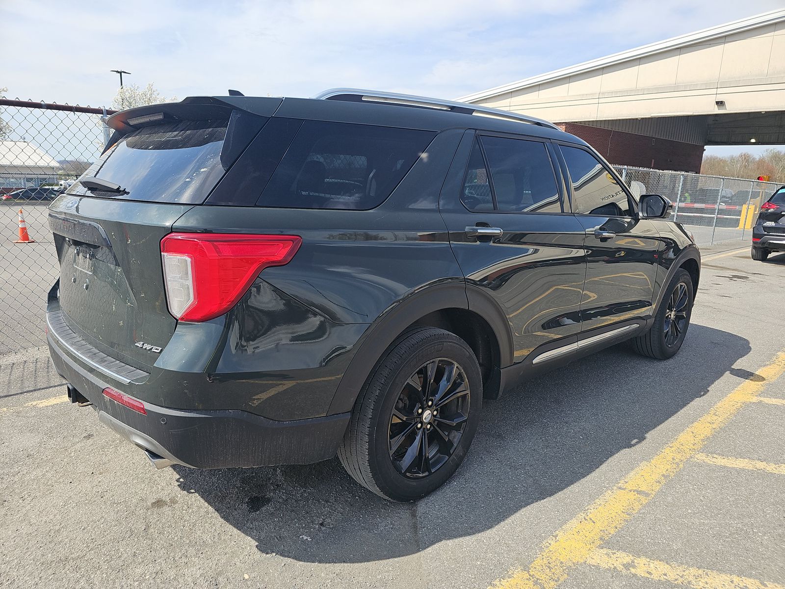 FORD EXPLORER - 5