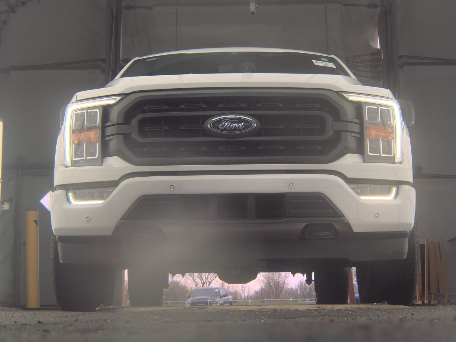 FORD F-150 - 4