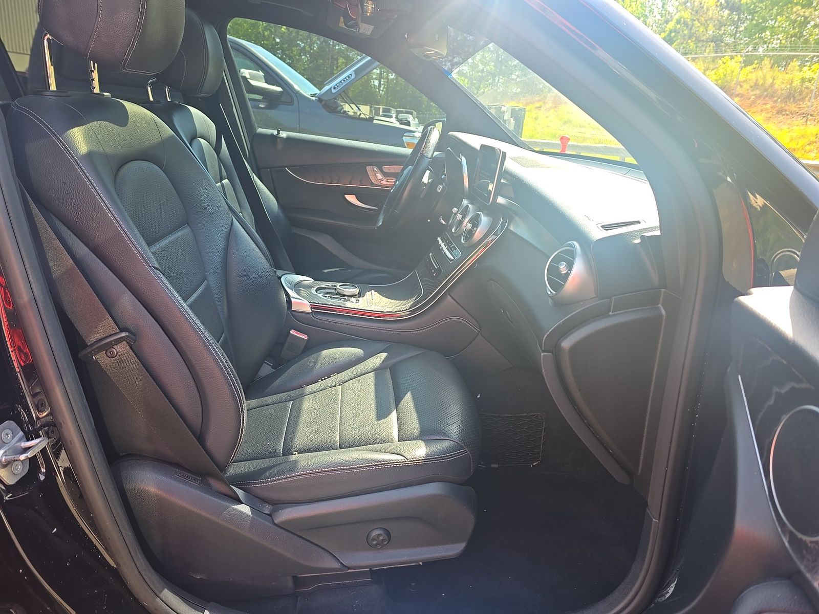 2018 Mercedes-Benz GLC GLC 300 RWD