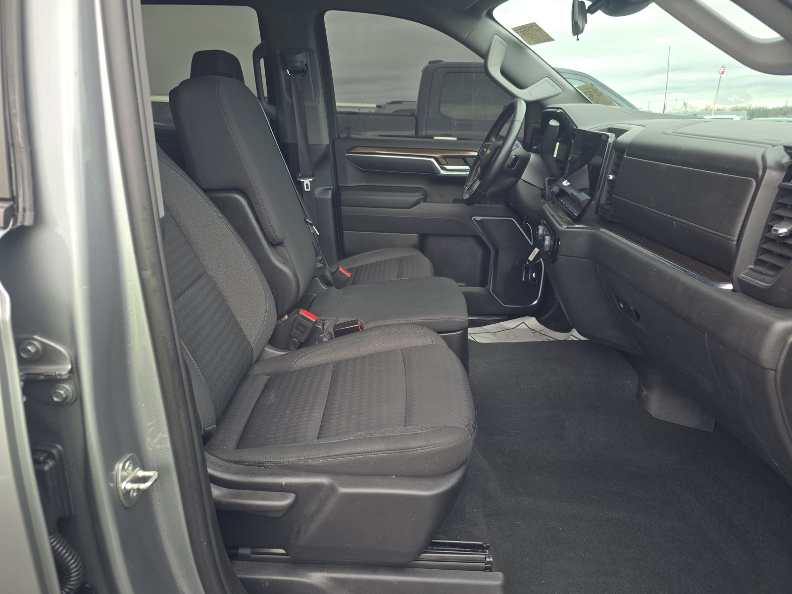 2023 Chevrolet Silverado 1500 LT AWD