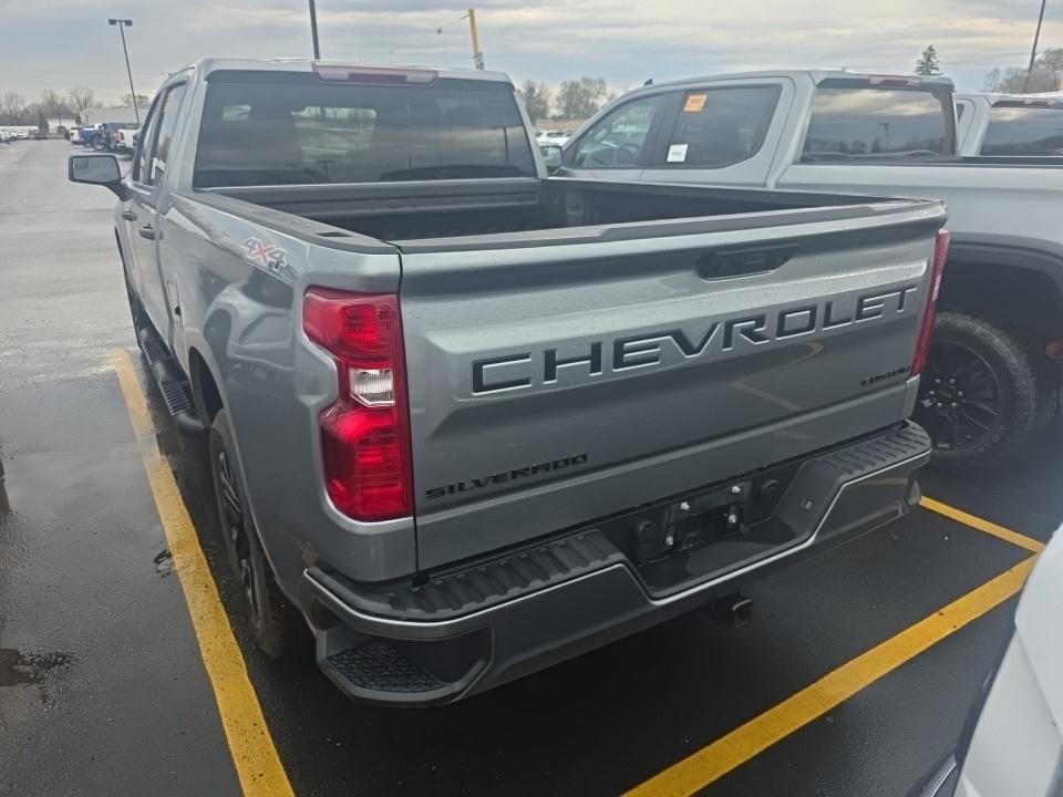 CHEVROLET CUSTOM - 6