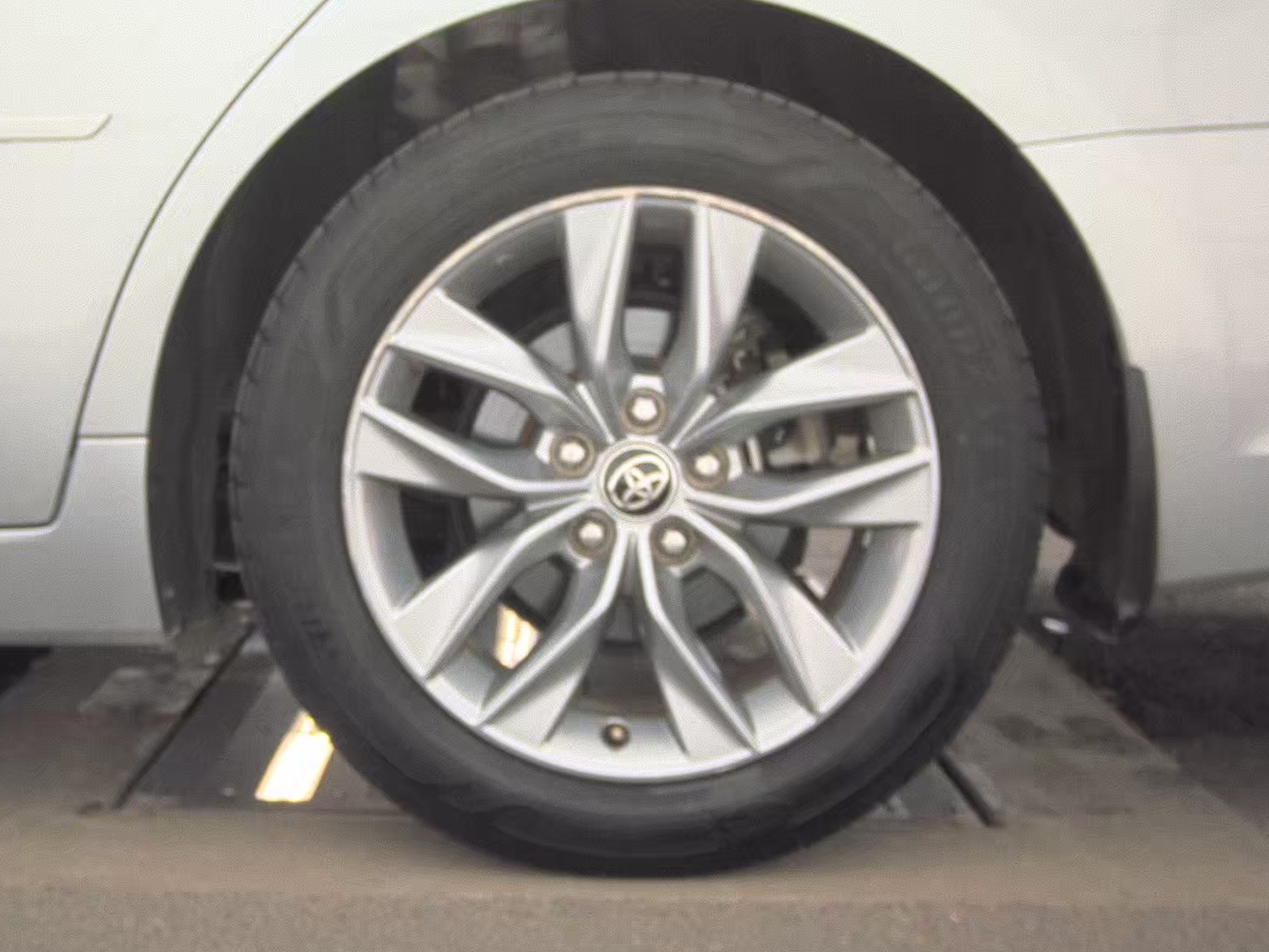 2022 Toyota Avalon XLE FWD