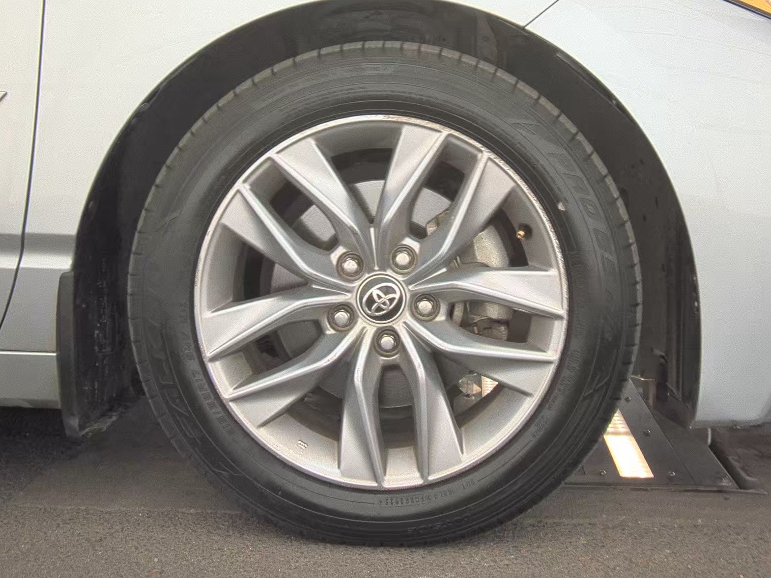 2022 Toyota Avalon XLE FWD