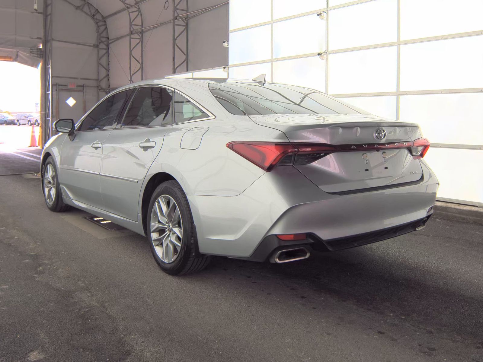 2022 Toyota Avalon XLE FWD