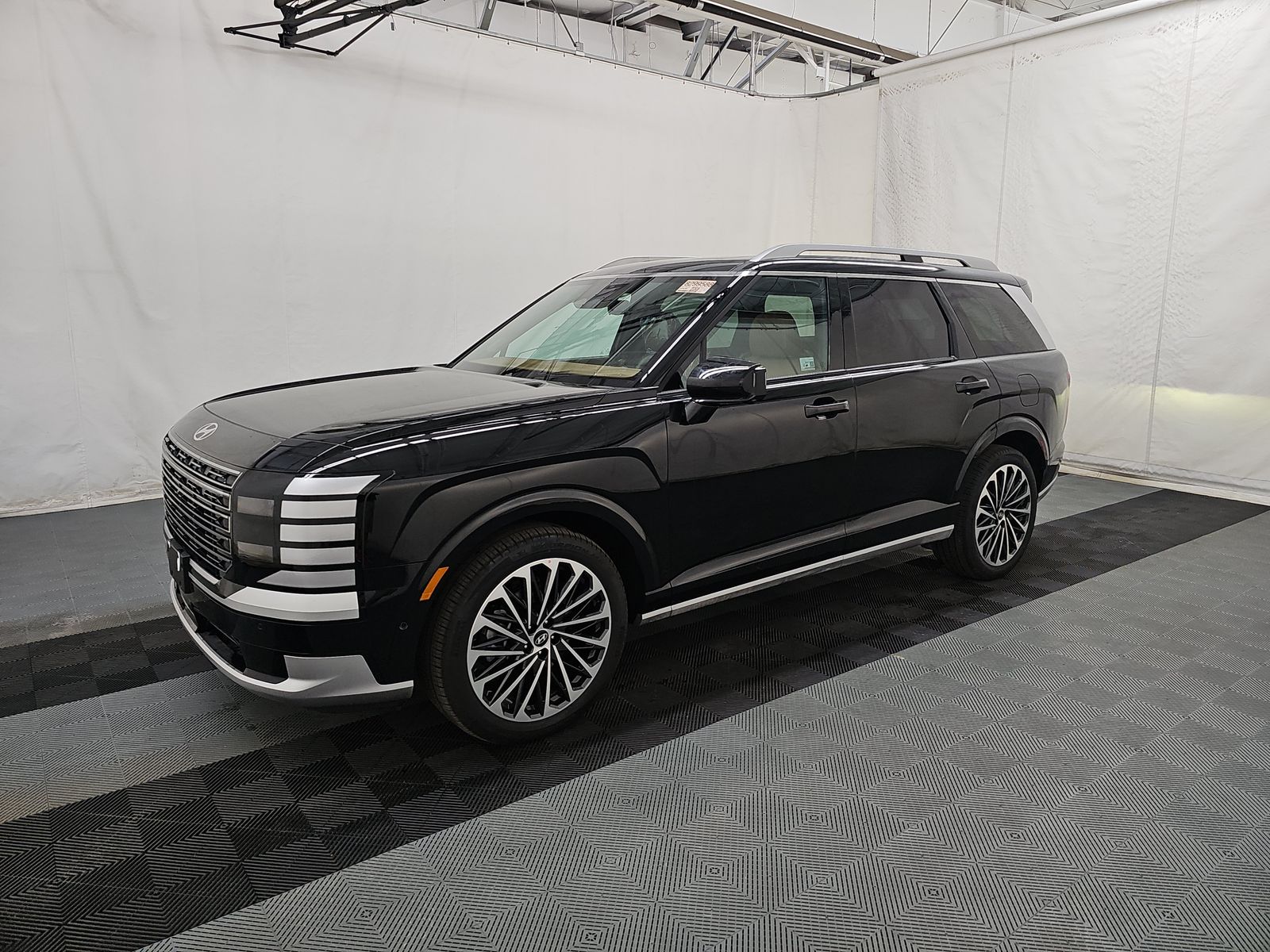 HYUNDAI CALLIGRAPH - 1