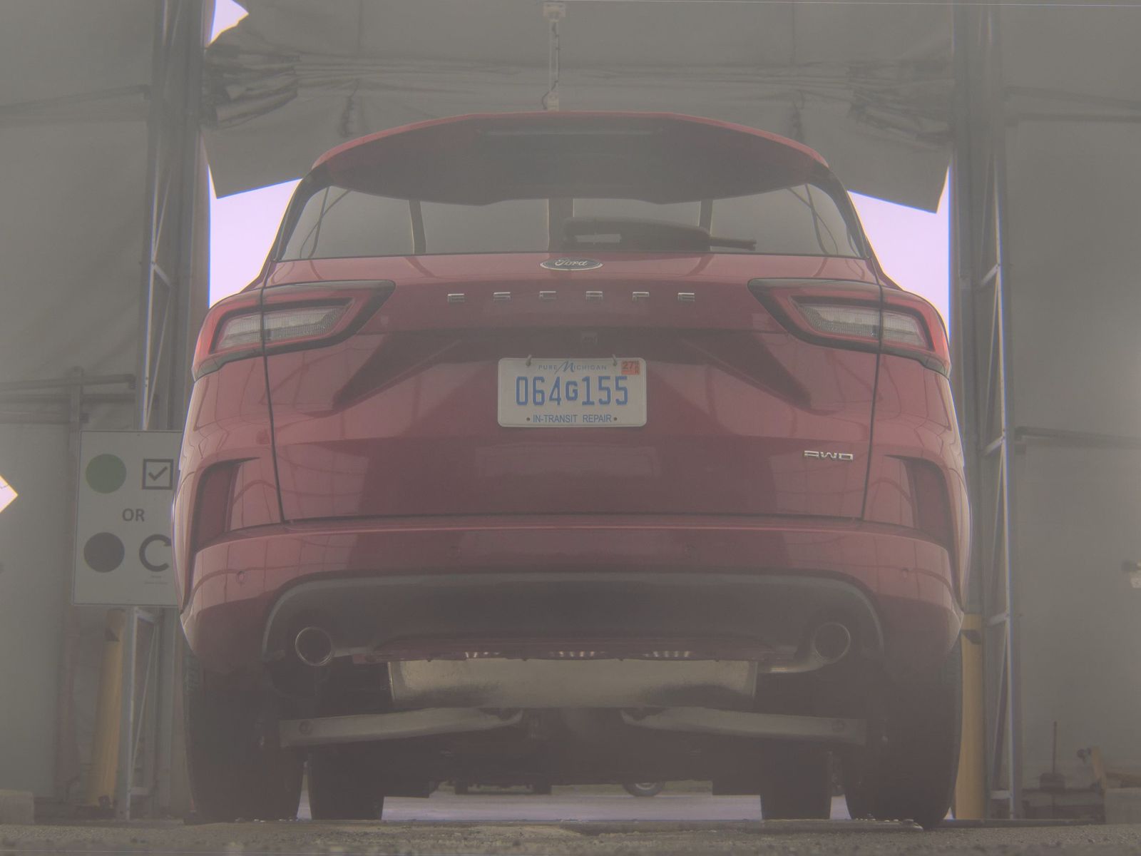 FORD ESCAPE - 8