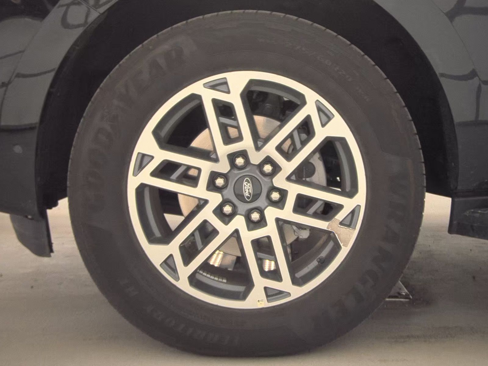FORD EXPEDITION - 10