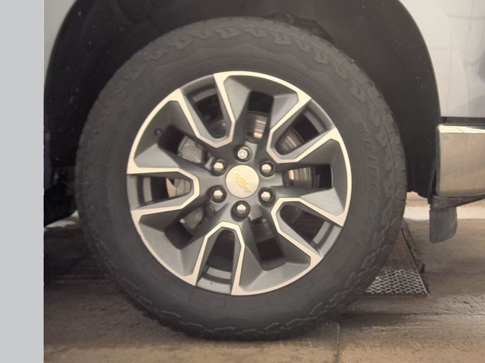 2023 Chevrolet Silverado 1500 LT AWD