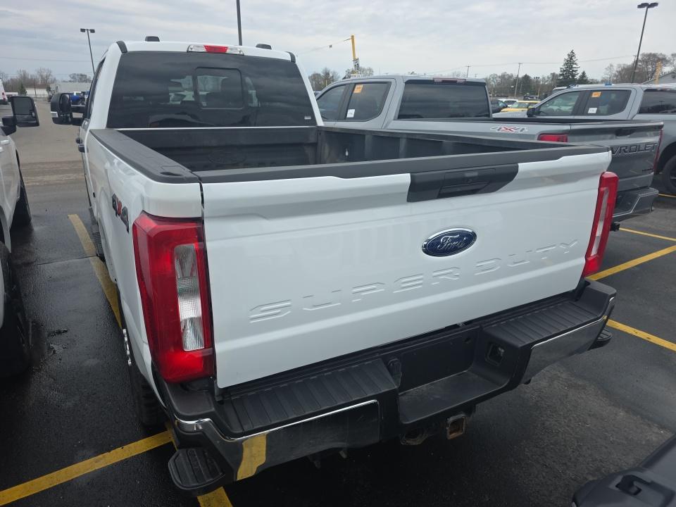 FORD F-250 - 6