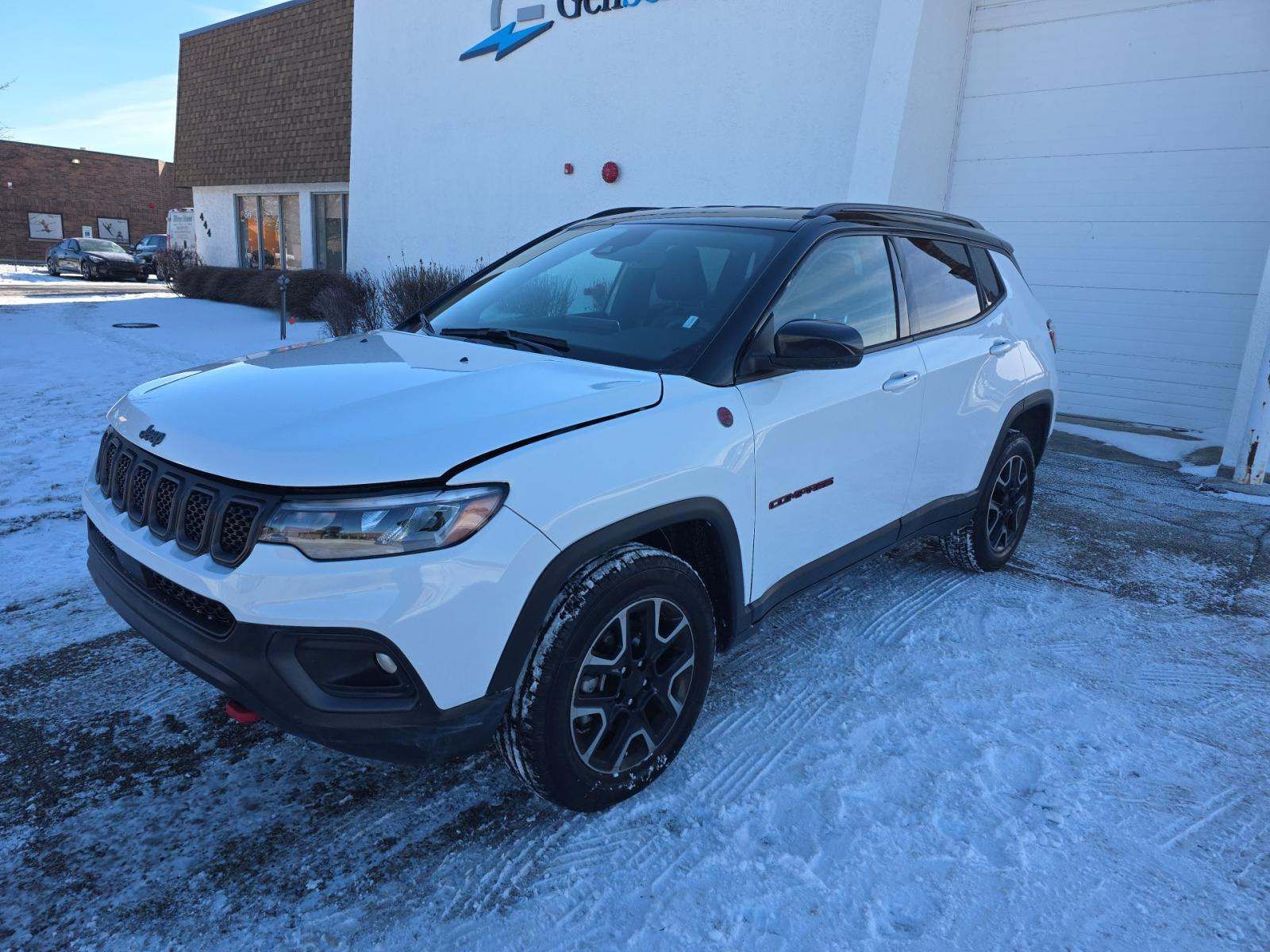JEEP TRAILHAWK - 1