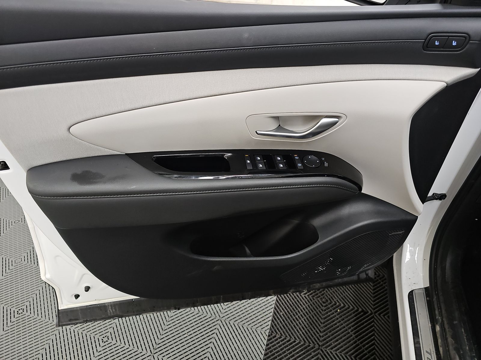 HYUNDAI UNKNOWN - 10