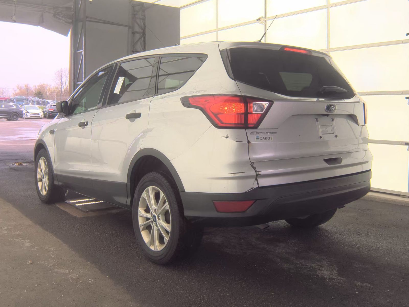 FORD ESCAPE - 9