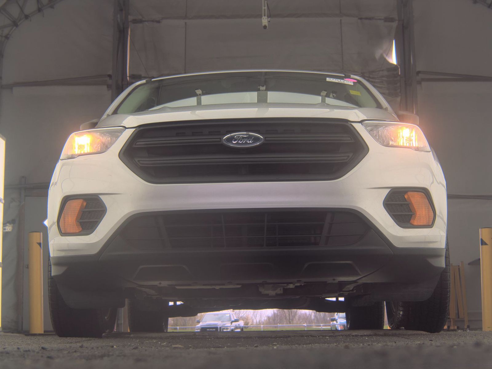 FORD ESCAPE - 4