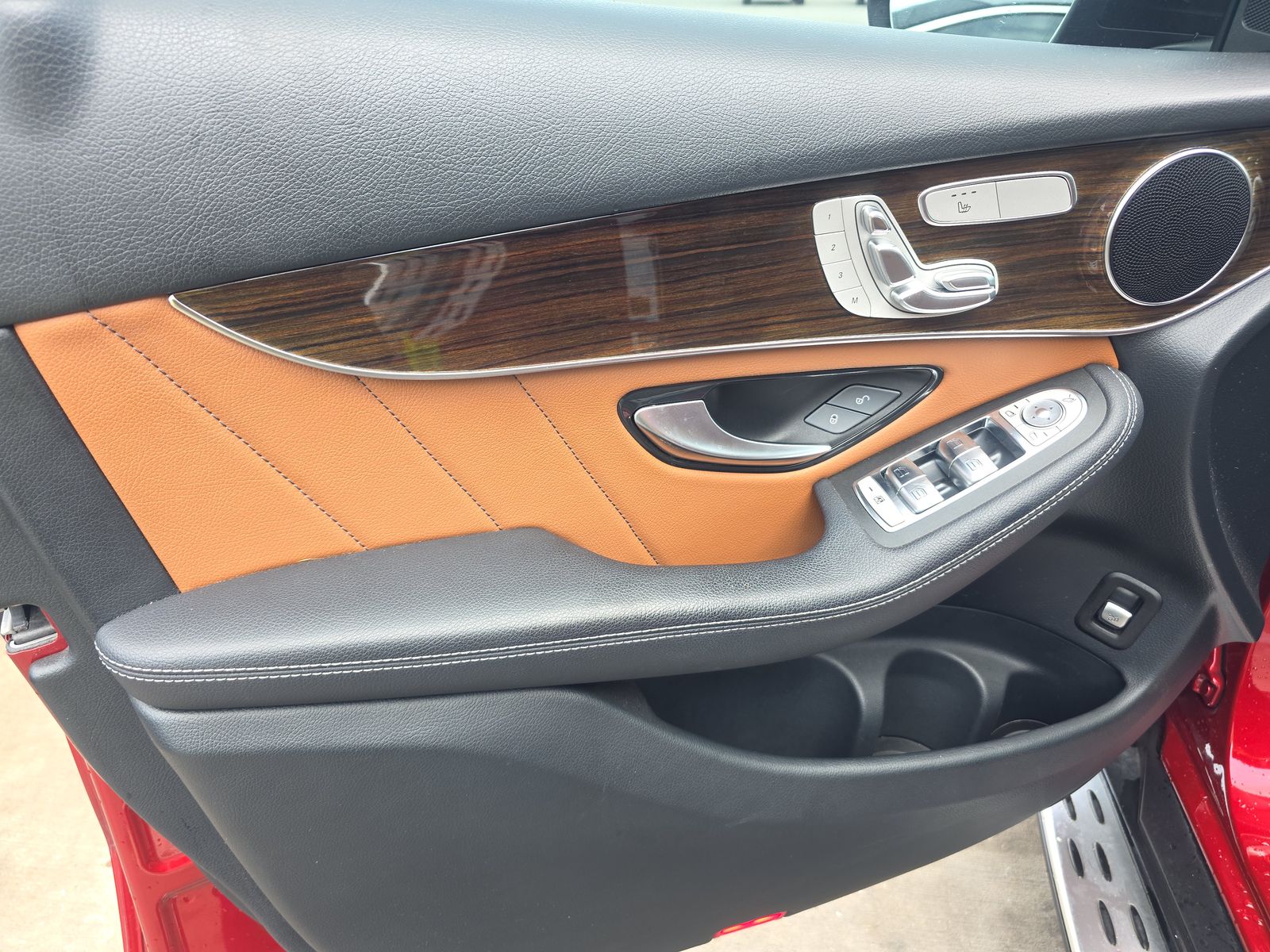 2020 Mercedes-Benz GLC GLC 300 RWD