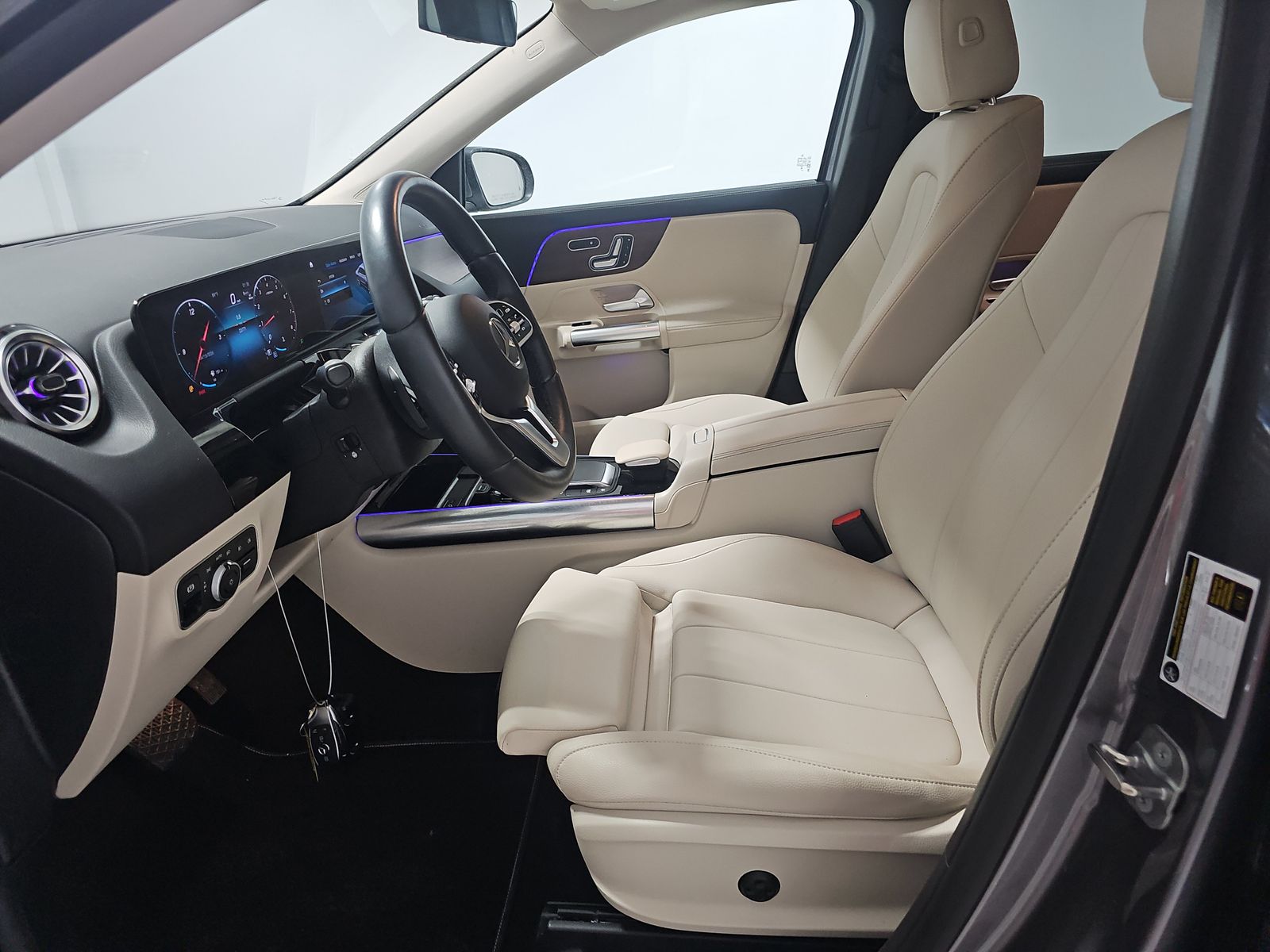 MERCEDES-BENZ GLA-CLASS - 8