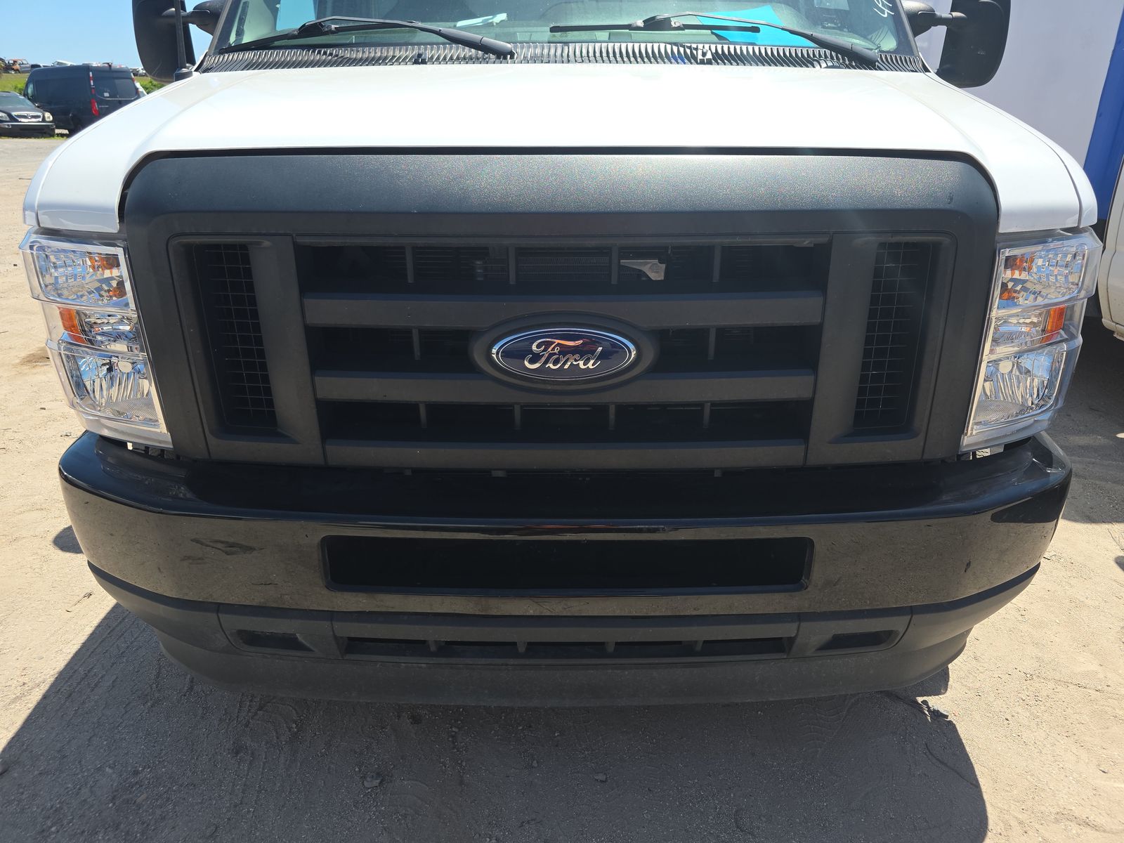 FORD E-350 - 3