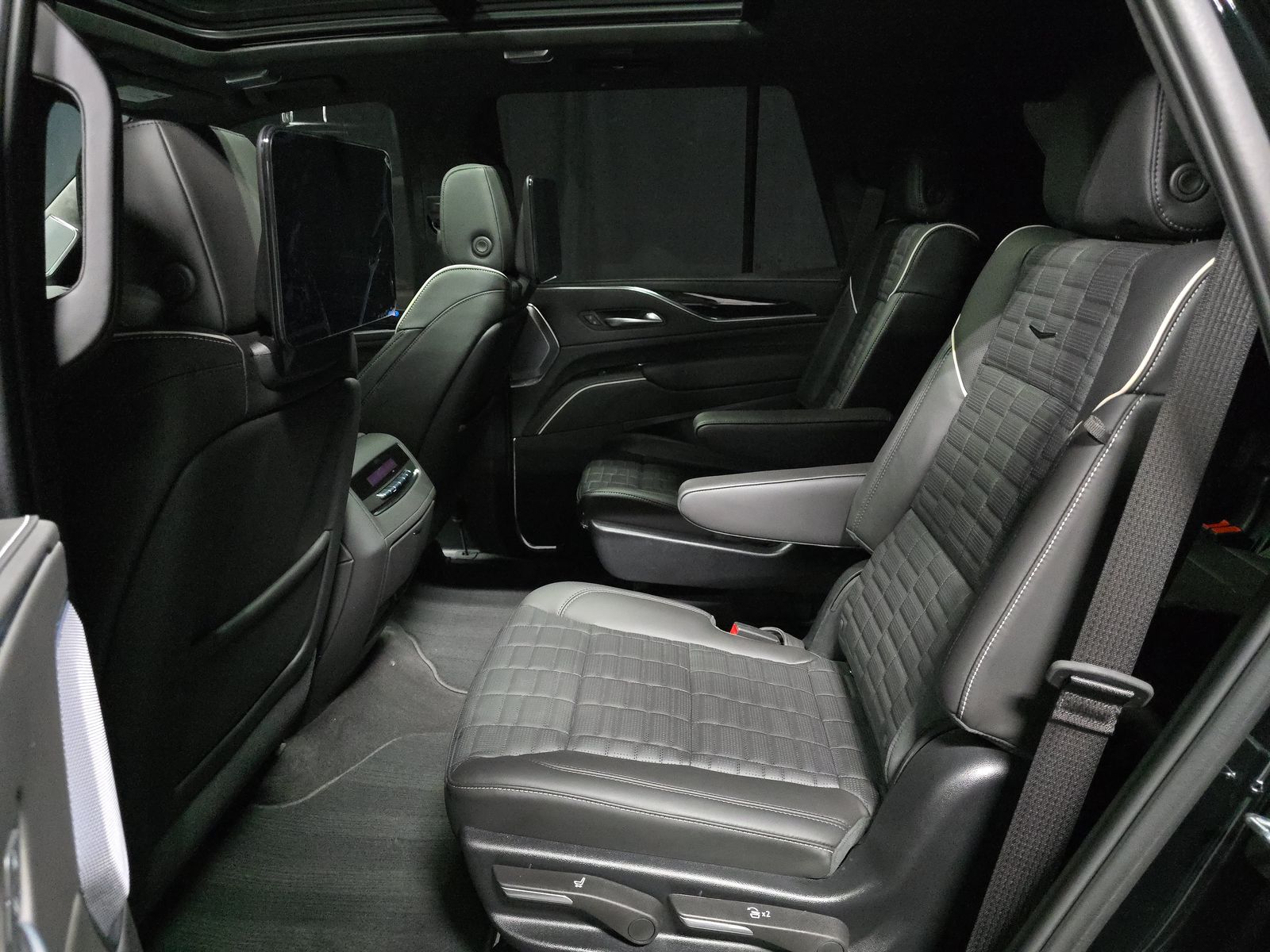 2024 Cadillac Escalade V-Series AWD