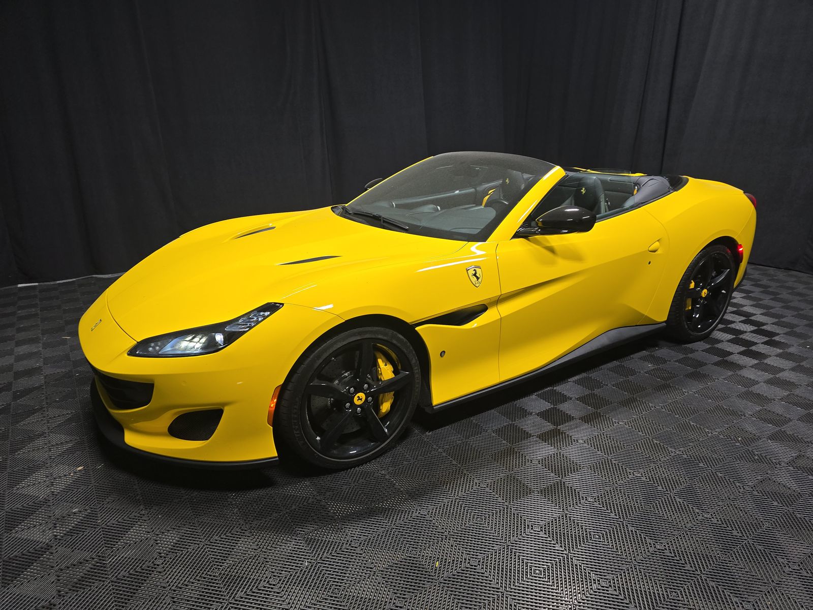 2019 Ferrari Portofino Base RWD