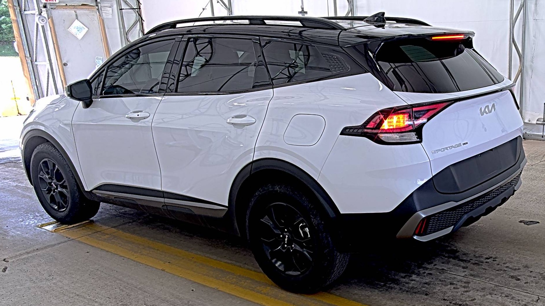 KIA X-PRO - 7