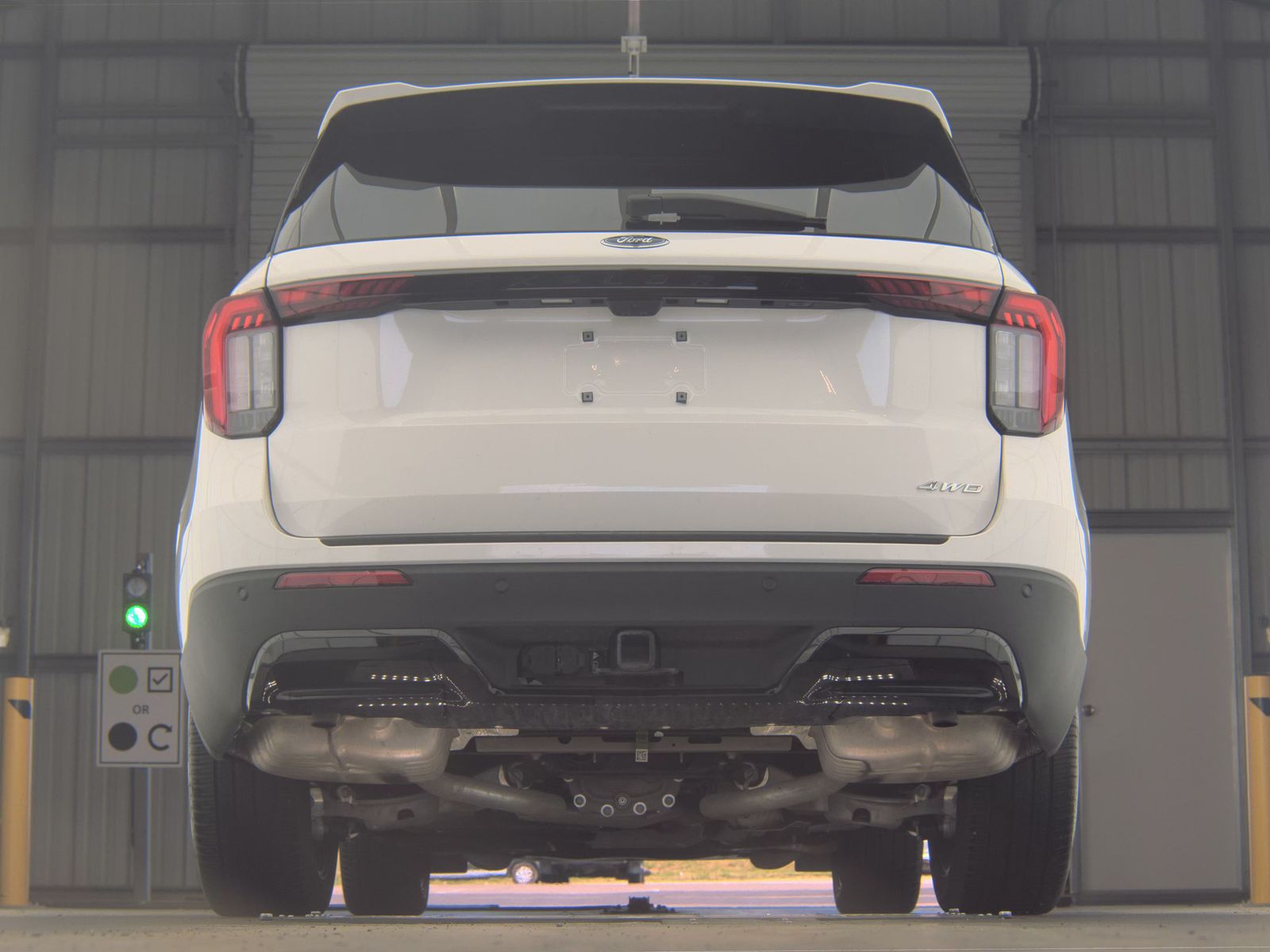 FORD EXPLORER - 8