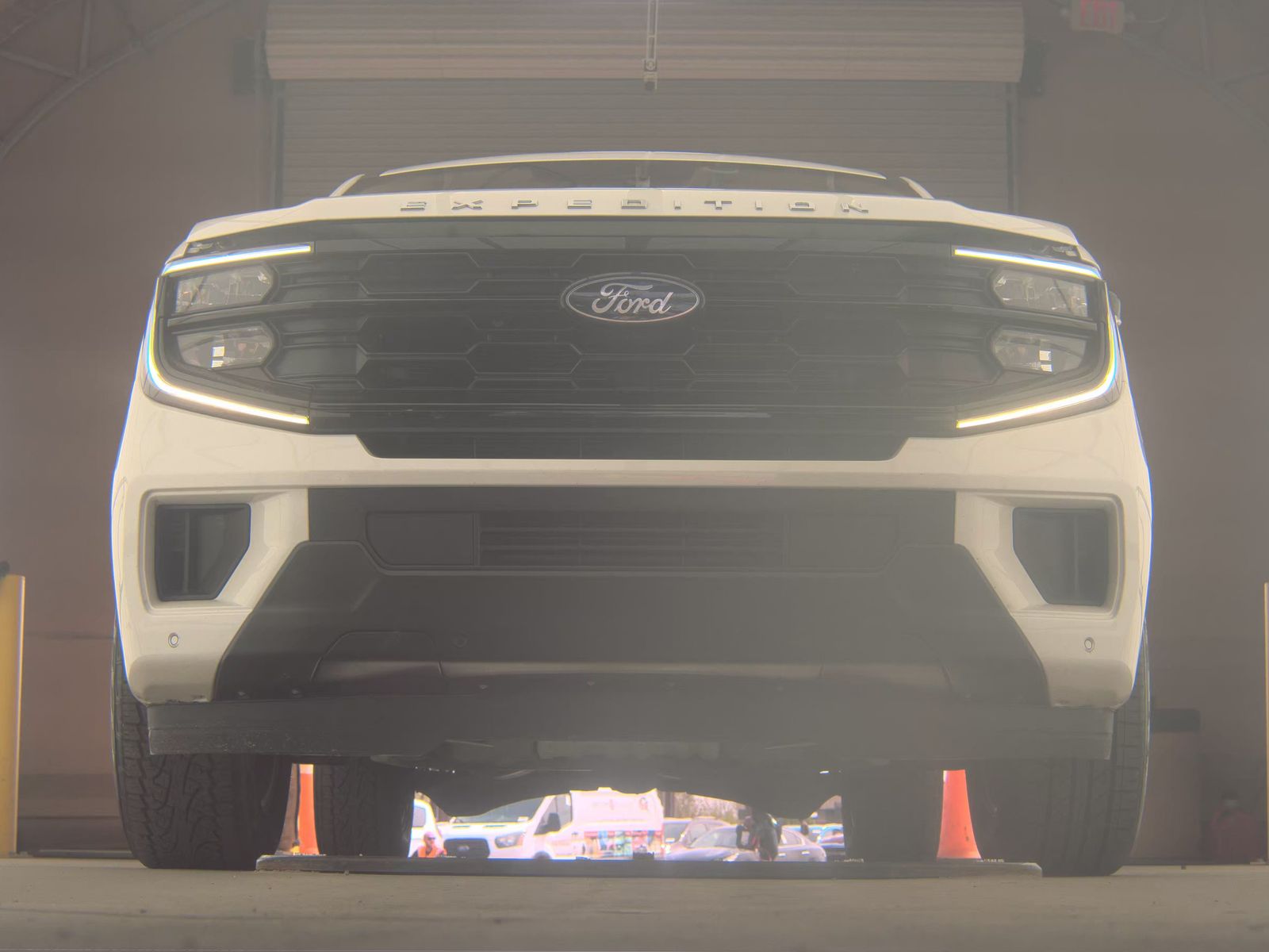 FORD EXPEDITION MAX - 4