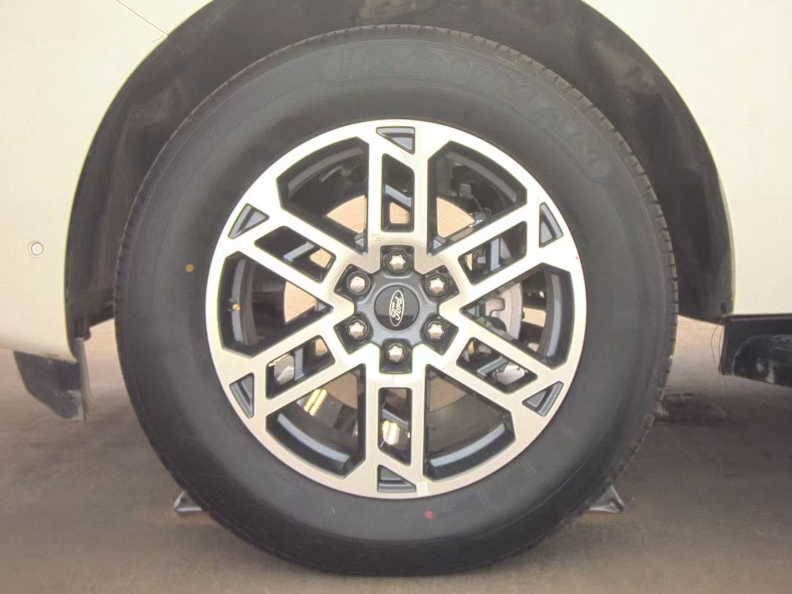 FORD EXPEDITION MAX - 10