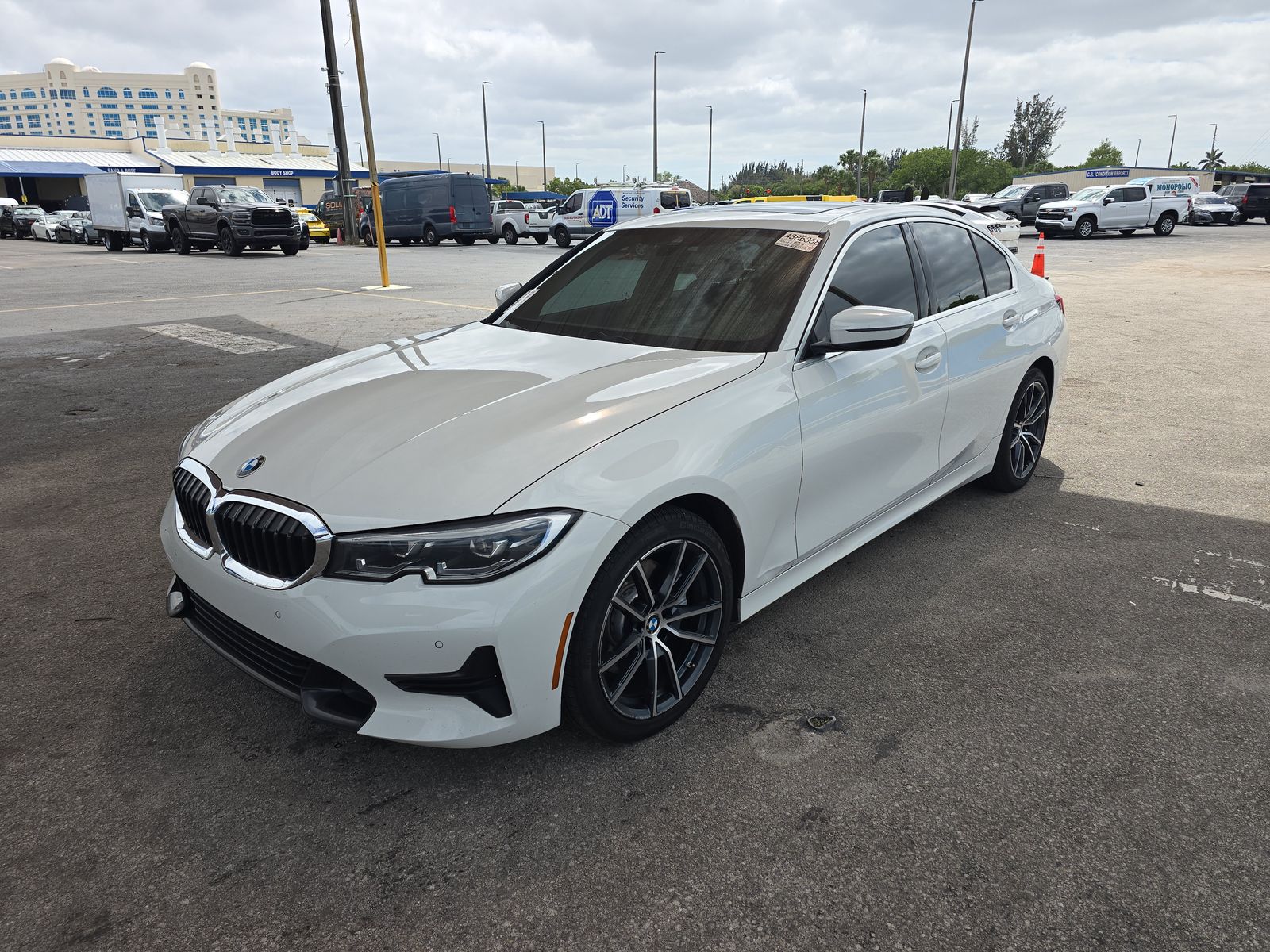 2019 BMW 3 Series 330i RWD