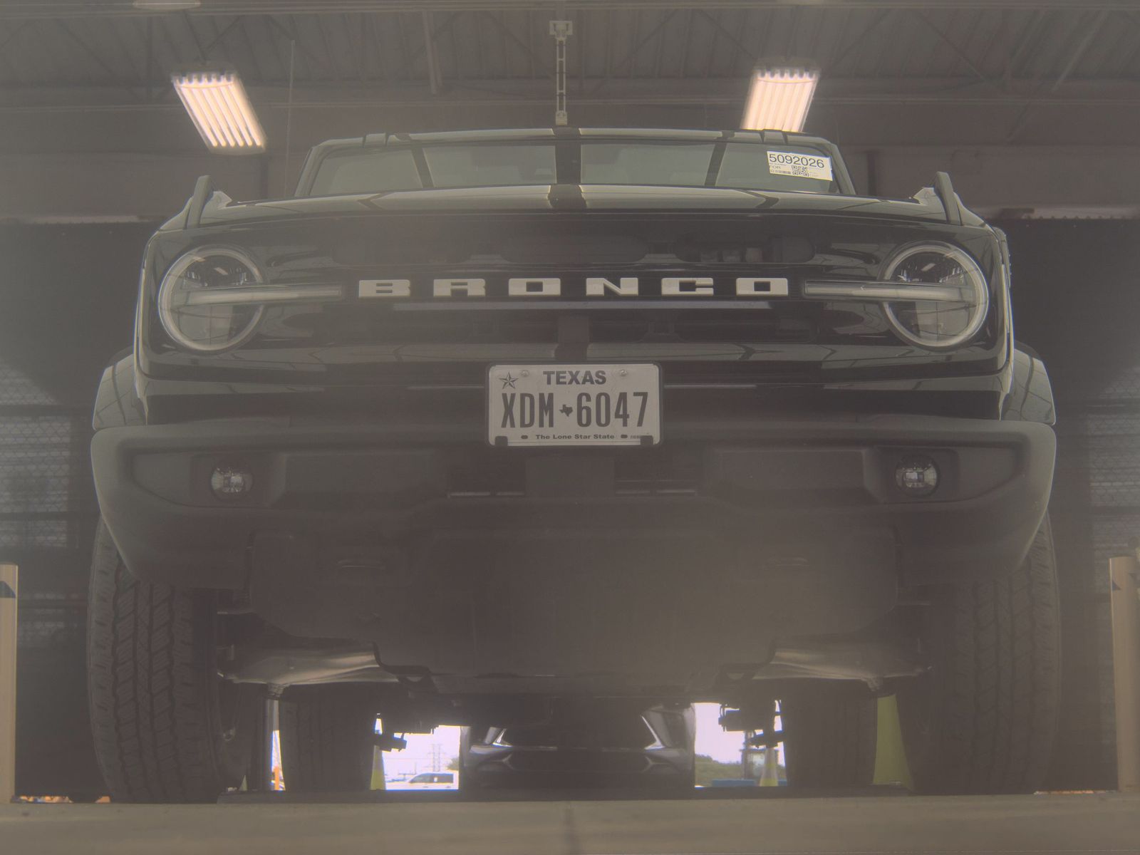 FORD BRONCO - 4