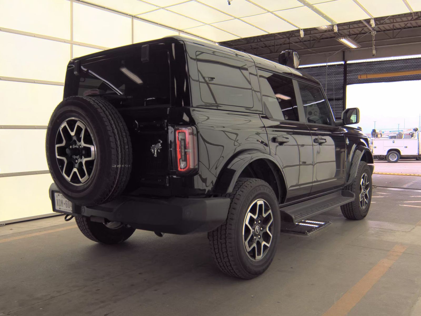 FORD BRONCO - 6